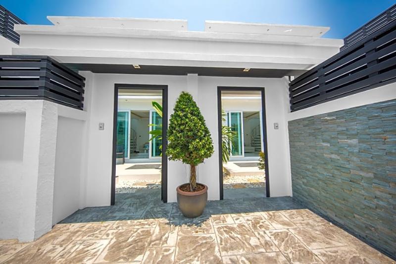 Colibri Pool Villa Pattaya Jomtien Beach Εξωτερικό φωτογραφία